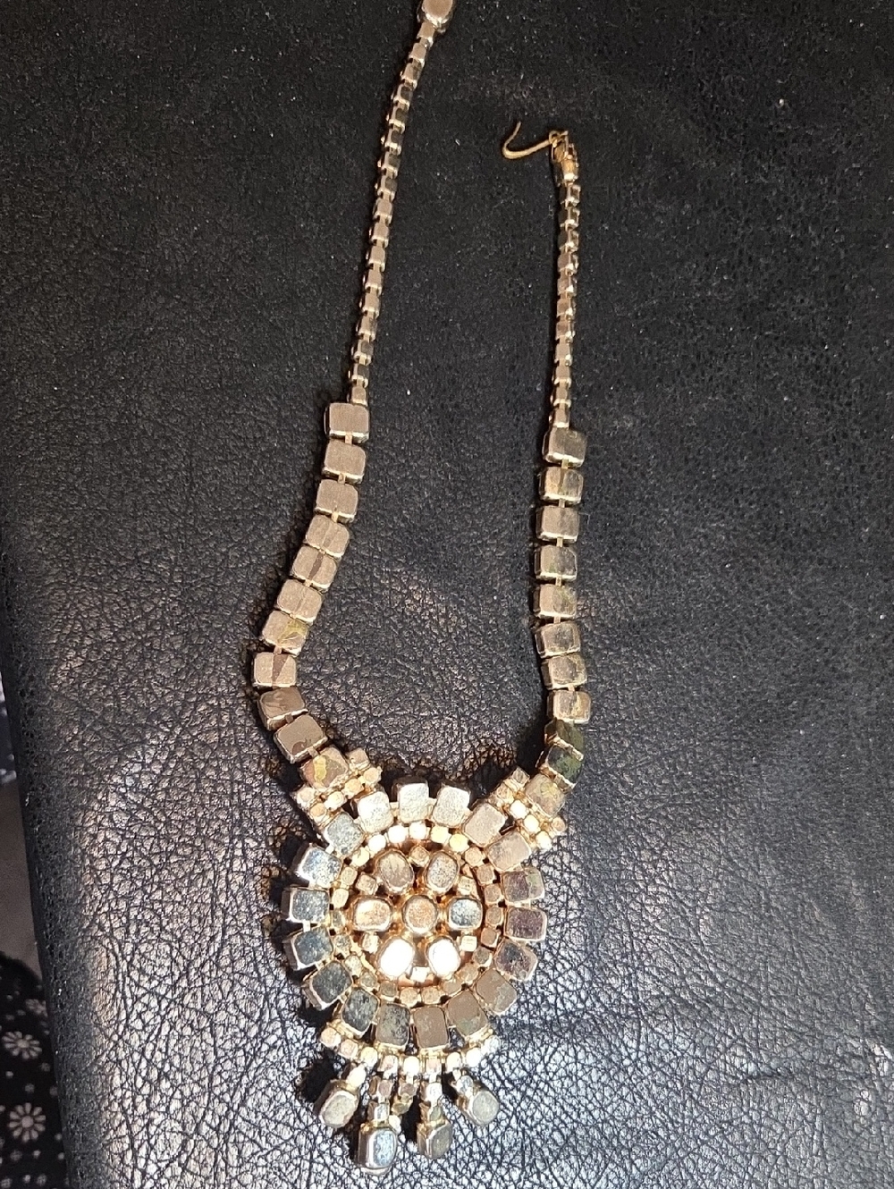 Vintage Amber Crystal Statement Necklace  Stunning Piece - - Picture 6 of 10